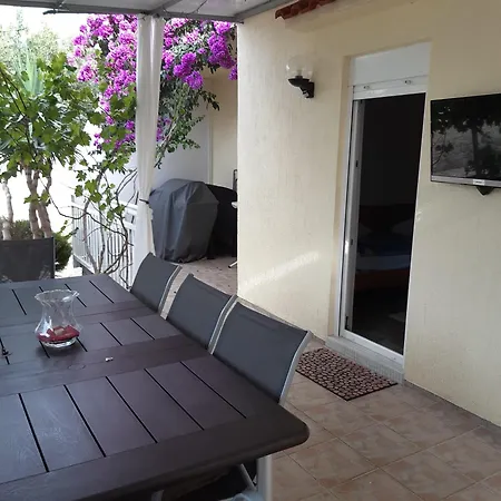 Ruzica Apartamento Ražanj